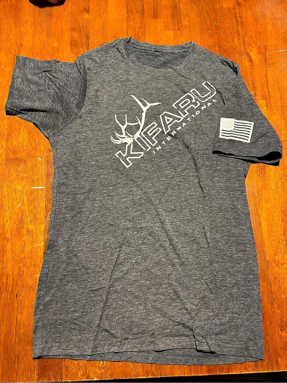 Kifaru Men's Graphic Short Sleeve T-Shirt in Gray